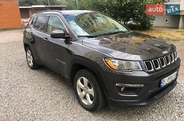 Внедорожник / Кроссовер Jeep Compass 2018 в 