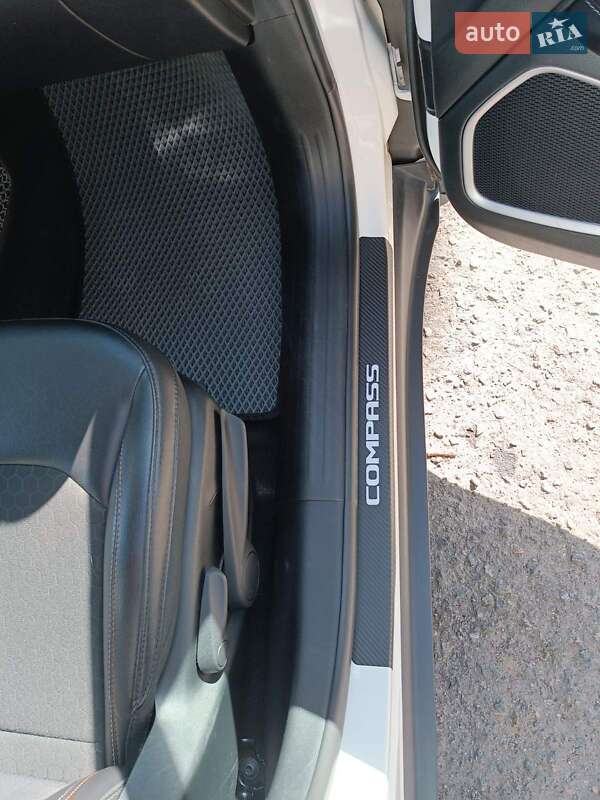 Внедорожник / Кроссовер Jeep Compass 2018 в Балте фото 8 Внедорожник / Кроссовер Jeep Compass 2018 в Балте