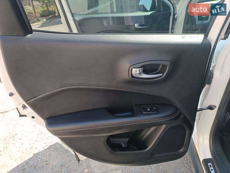 Позашляховик / Кросовер Jeep Compass 2018 в Балті