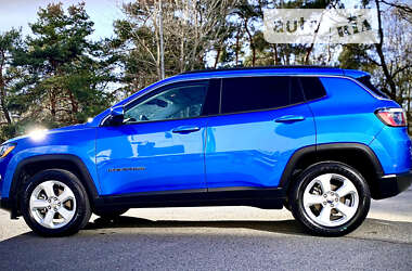 Внедорожник / Кроссовер Jeep Compass 2020 в Киеве