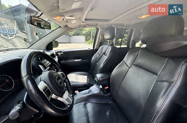 Внедорожник / Кроссовер Jeep Compass 2015 в Светловодске