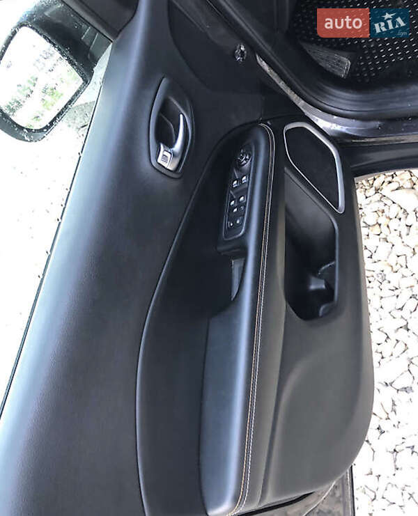 Внедорожник / Кроссовер Jeep Compass 2018 в Киеве