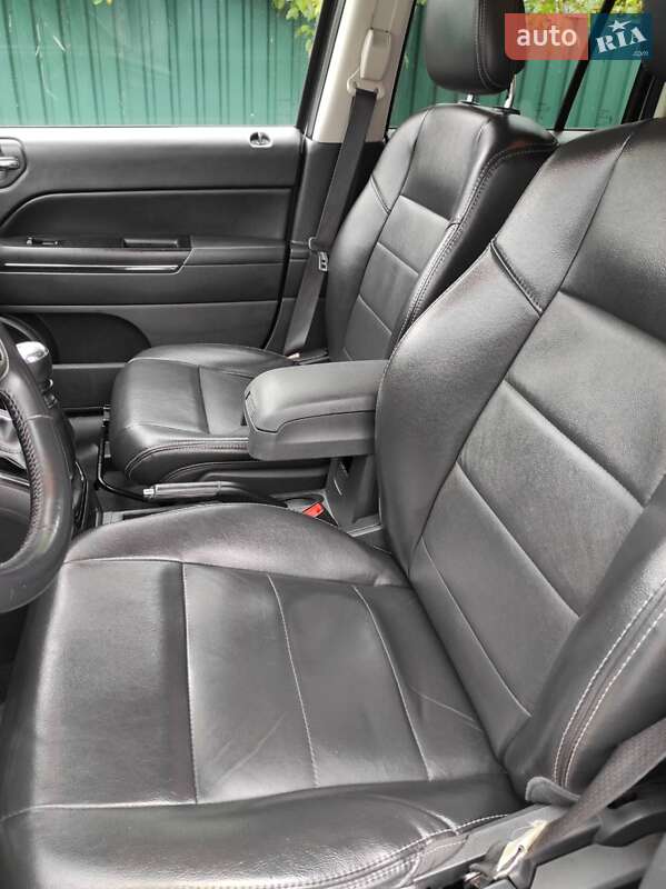 Внедорожник / Кроссовер Jeep Compass 2011 в Житомире