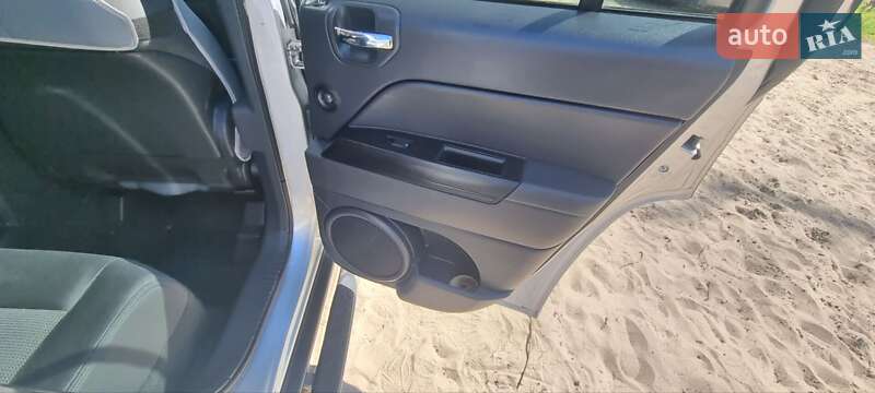 Позашляховик / Кросовер Jeep Compass 2012 в Дніпрі