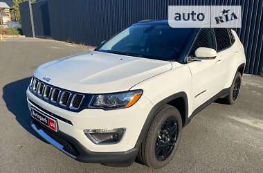 Внедорожник / Кроссовер Jeep Compass 2019 в Киеве