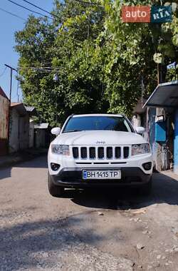 Внедорожник / Кроссовер Jeep Compass 2016 в 