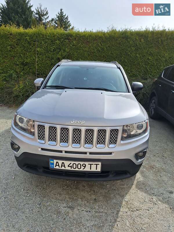 Внедорожник / Кроссовер Jeep Compass 2014 в Хмельницком