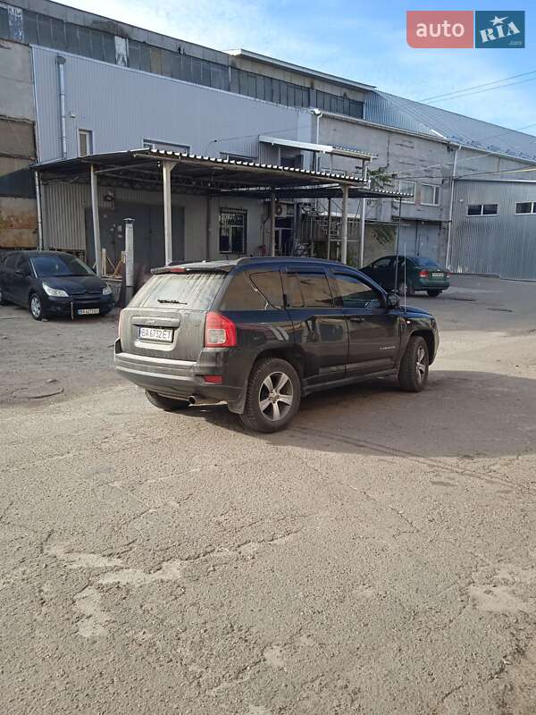 Позашляховик / Кросовер Jeep Compass 2012 в Кропивницькому фото 12 Позашляховик / Кросовер Jeep Compass 2012 в Кропивницькому