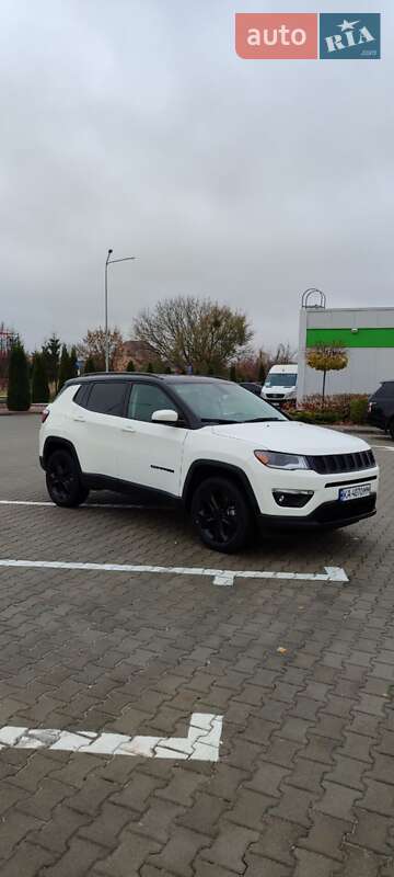 Внедорожник / Кроссовер Jeep Compass 2019 в Киеве фото 4 Внедорожник / Кроссовер Jeep Compass 2019 в Киеве