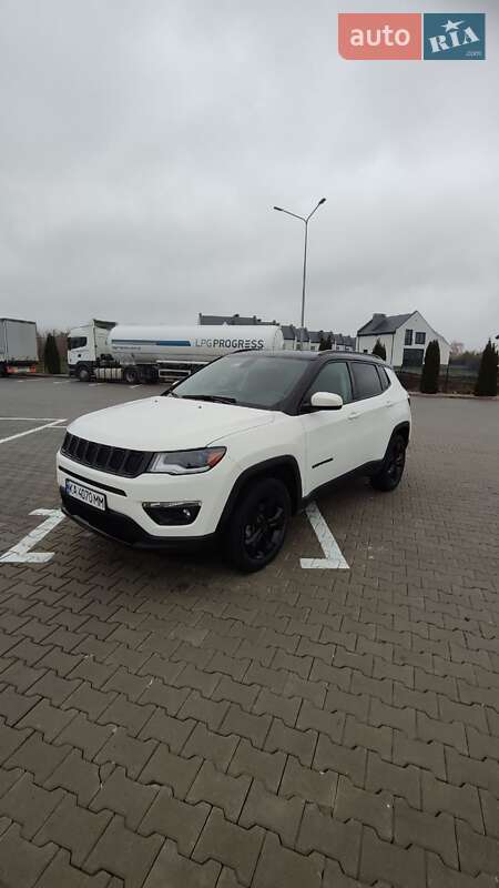 Внедорожник / Кроссовер Jeep Compass 2019 в Киеве фото 12 Внедорожник / Кроссовер Jeep Compass 2019 в Киеве