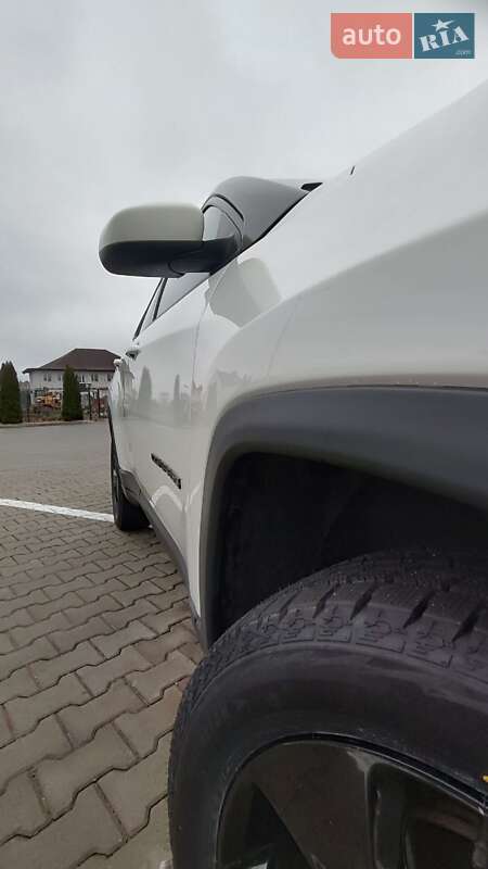 Внедорожник / Кроссовер Jeep Compass 2019 в Киеве фото 37 Внедорожник / Кроссовер Jeep Compass 2019 в Киеве