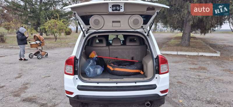 Позашляховик / Кросовер Jeep Compass 2012 в Чугуєві фото 9 Позашляховик / Кросовер Jeep Compass 2012 в Чугуєві