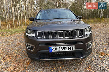 Внедорожник / Кроссовер Jeep Compass 2018 в Киеве