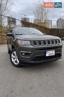 Внедорожник / Кроссовер Jeep Compass 2018 в Киеве