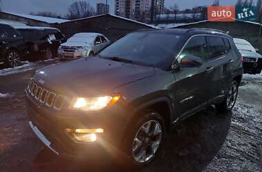 Внедорожник / Кроссовер Jeep Compass 2019 в Киеве