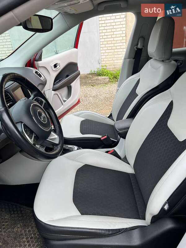 Внедорожник / Кроссовер Jeep Compass 2018 в Харькове