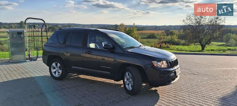 Позашляховик / Кросовер Jeep Compass 2014 в Шумську