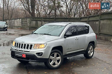 Позашляховик / Кросовер Jeep Compass 2012 в Києві