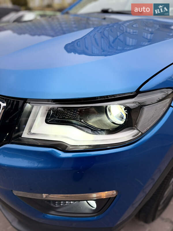 Внедорожник / Кроссовер Jeep Compass 2018 в Киеве фото 9 Внедорожник / Кроссовер Jeep Compass 2018 в Киеве