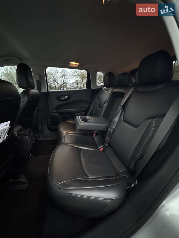 Внедорожник / Кроссовер Jeep Compass 2018 в Николаеве