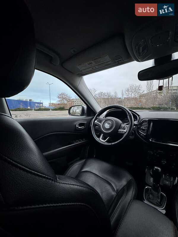 Внедорожник / Кроссовер Jeep Compass 2018 в Николаеве