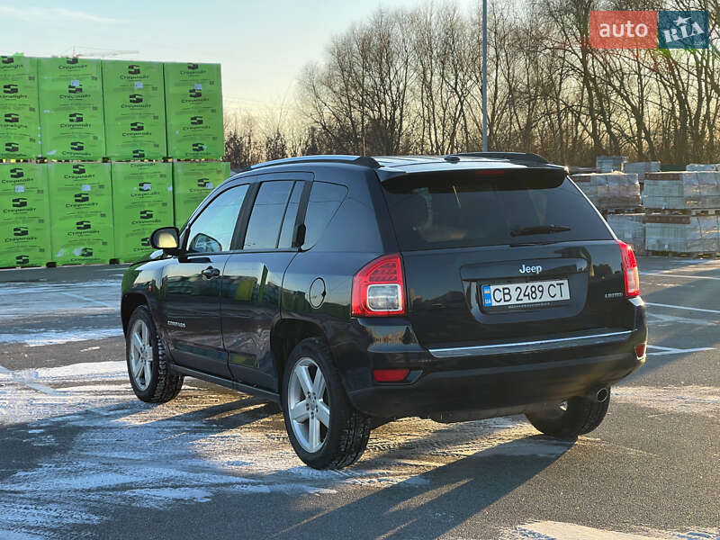 Внедорожник / Кроссовер Jeep Compass 2011 в Киеве
