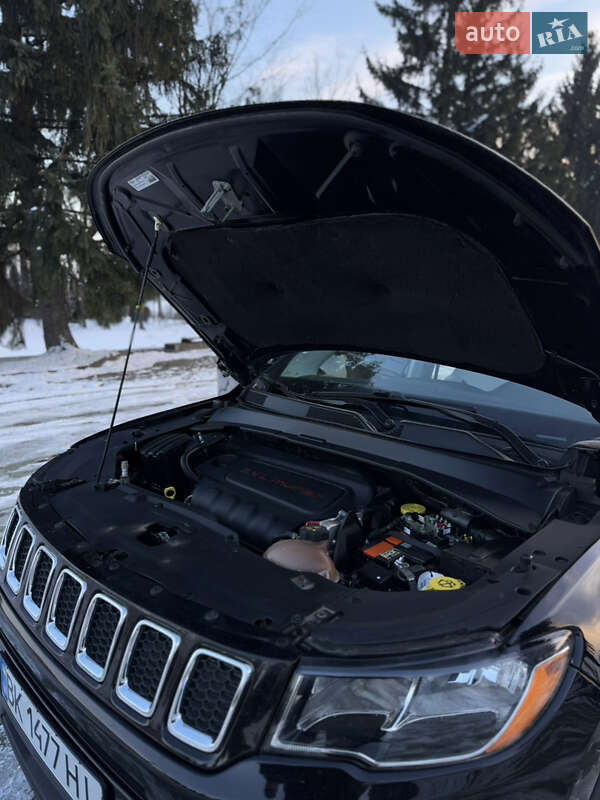 Внедорожник / Кроссовер Jeep Compass 2019 в Дубно