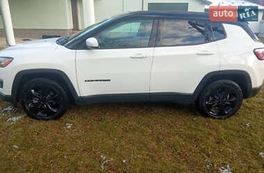 Внедорожник / Кроссовер Jeep Compass 2020 в 