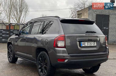 Позашляховик / Кросовер Jeep Compass 2015 в Дніпрі