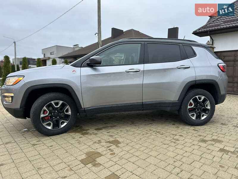 Внедорожник / Кроссовер Jeep Compass 2019 в Ровно
