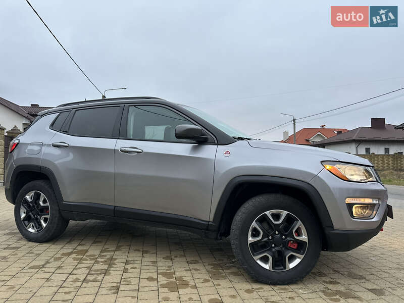Внедорожник / Кроссовер Jeep Compass 2019 в Ровно