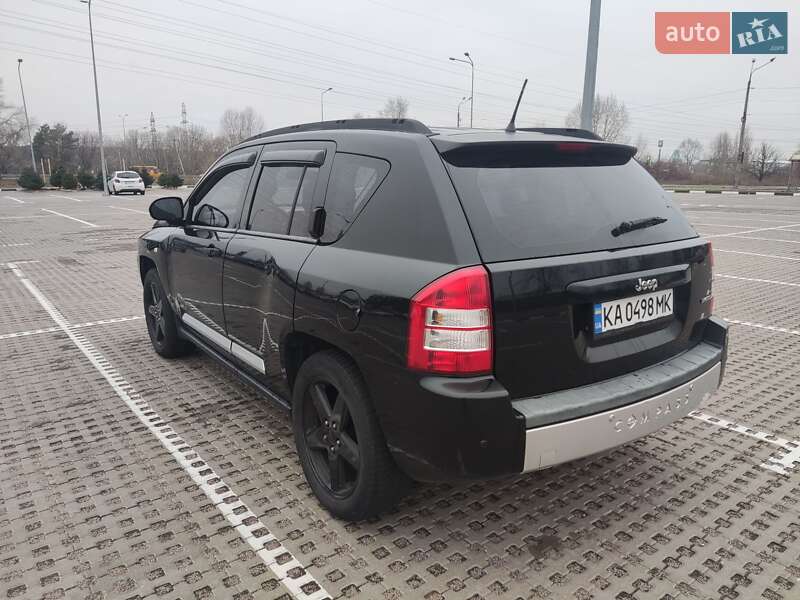 Внедорожник / Кроссовер Jeep Compass 2008 в Киеве