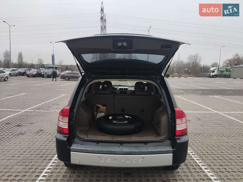 Внедорожник / Кроссовер Jeep Compass 2008 в Киеве
