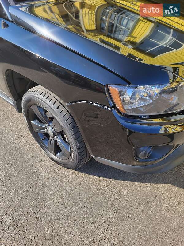 Внедорожник / Кроссовер Jeep Compass 2013 в Чернигове