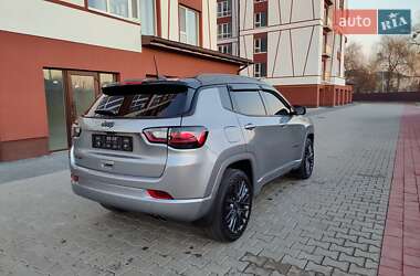 Внедорожник / Кроссовер Jeep Compass 2022 в 