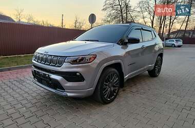 Внедорожник / Кроссовер Jeep Compass 2022 в 