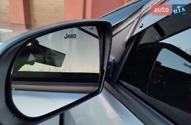 Внедорожник / Кроссовер Jeep Compass 2022 в 