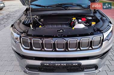 Внедорожник / Кроссовер Jeep Compass 2022 в 