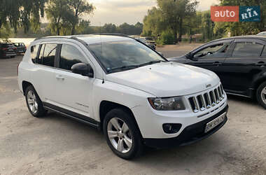 Позашляховик / Кросовер Jeep Compass 2015 в Києві