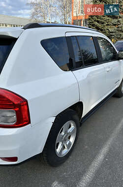 Внедорожник / Кроссовер Jeep Compass 2014 в Киеве