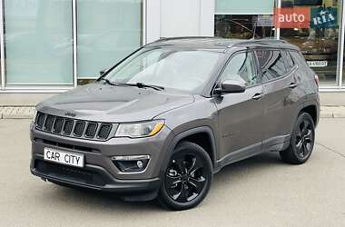 Внедорожник / Кроссовер Jeep Compass 2019 в Киеве