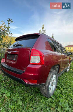 Позашляховик / Кросовер Jeep Compass 2012 в 