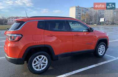 Внедорожник / Кроссовер Jeep Compass 2020 в 