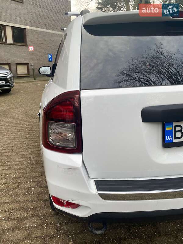 Внедорожник / Кроссовер Jeep Compass 2016 в Кременце