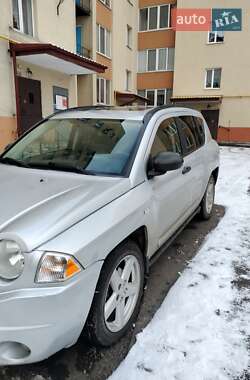 Позашляховик / Кросовер Jeep Compass 2006 в Рівному