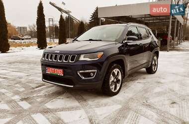 Внедорожник / Кроссовер Jeep Compass 2018 в Дубно