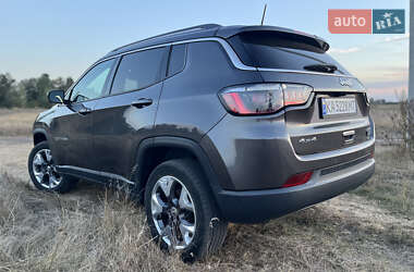 Внедорожник / Кроссовер Jeep Compass 2020 в 