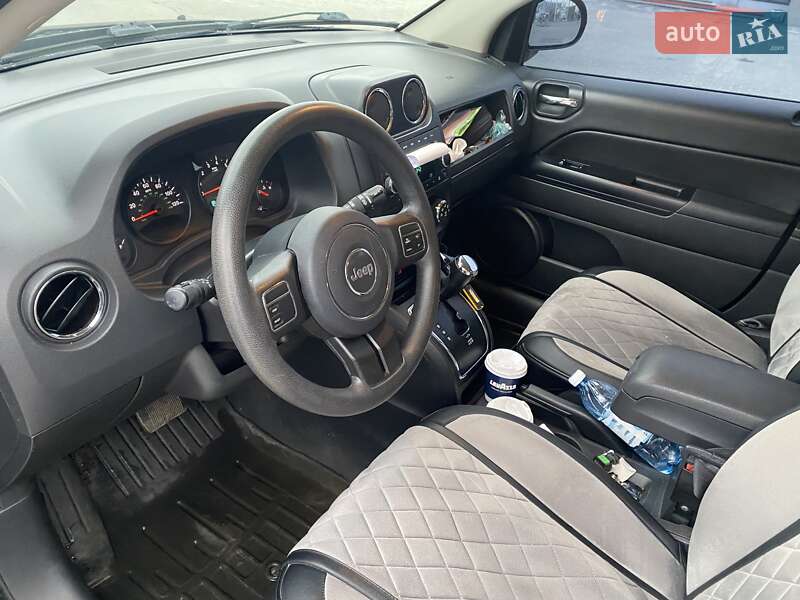 Позашляховик / Кросовер Jeep Compass 2012 в Мукачевому