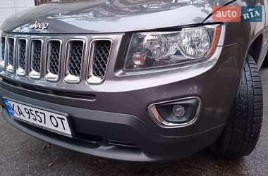 Позашляховик / Кросовер Jeep Compass 2015 в Києві