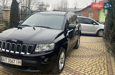 Внедорожник / Кроссовер Jeep Compass 2011 в Снятине